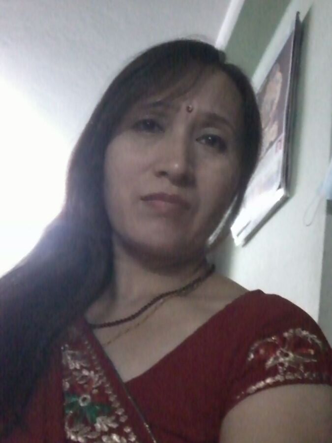 Me in a red saree 5 of 5 pics