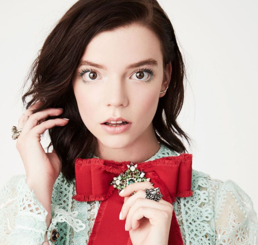 Anya Taylor Joy 14 of 24 pics