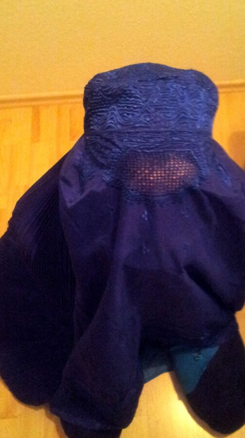 Niqab, Veil & Burqa Bondage 8 of 48 pics