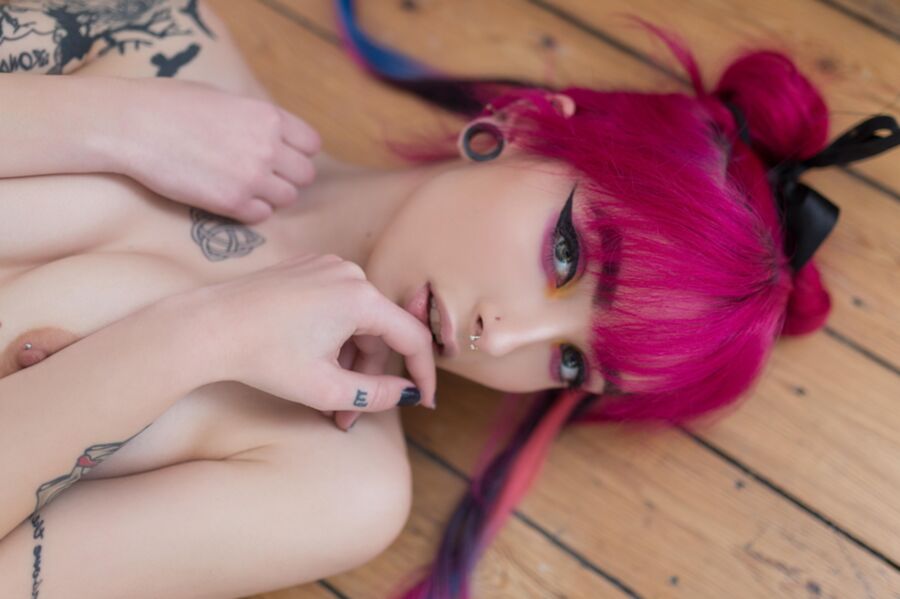 Suicide Girls - Kaegune - The warmth of home 14 of 52 pics