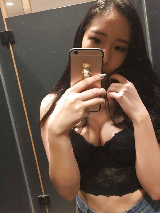 Asian mirror nudes