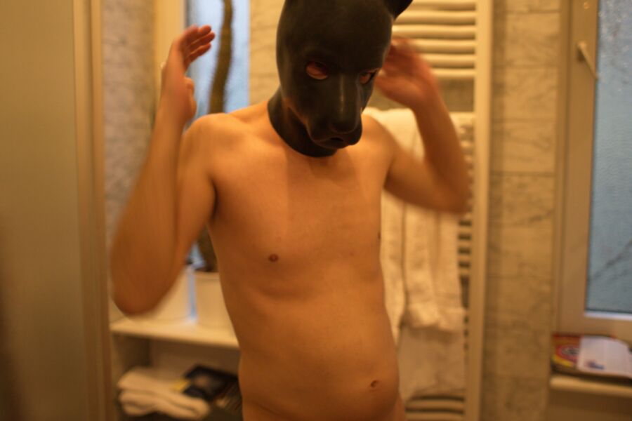 Bitch Daddy - Me in dogmask 15 of 65 pics