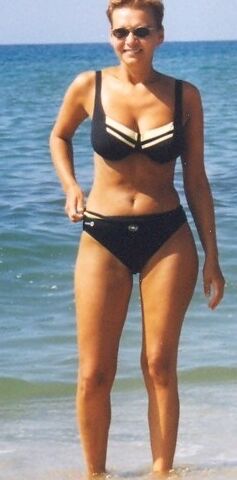 German Skinny MILF Agathe With Big Saggy Tits  2 of 54 pics