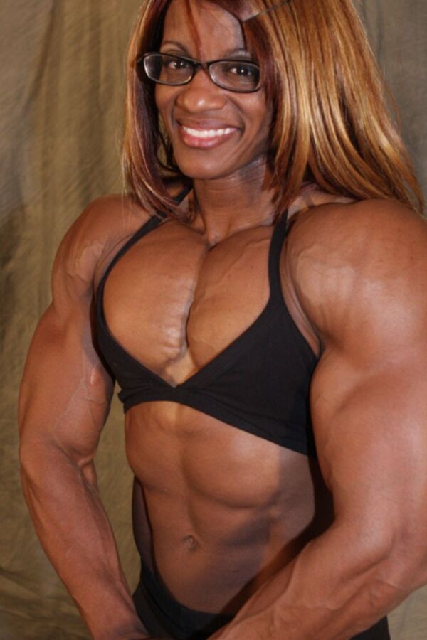 Monique Hayes! Perfect Black Ebony Muscle! 6 of 22 pics