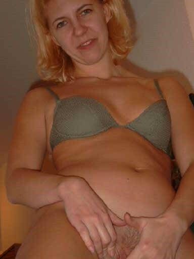 German Horny Skinny MILF Susanne 9 of 88 pics