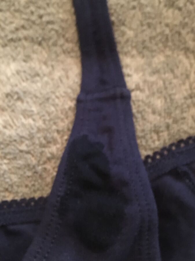 Creampie leaked / wife panties  3 of 4 pics