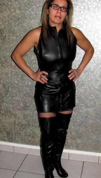 Milf Leather Boots