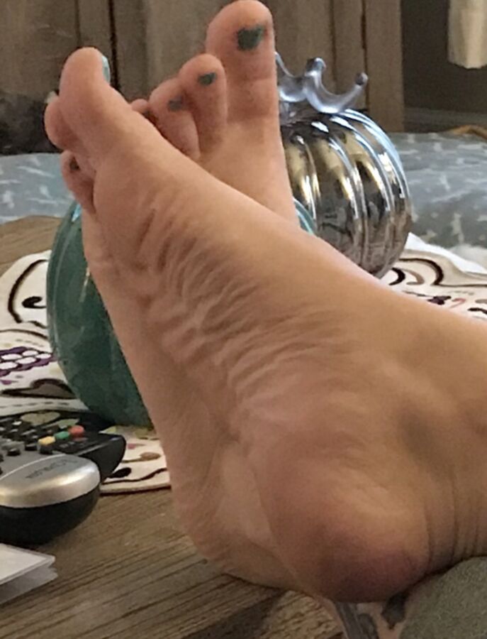 Jennie Sexy Candid Feet Fetish Porn Pic