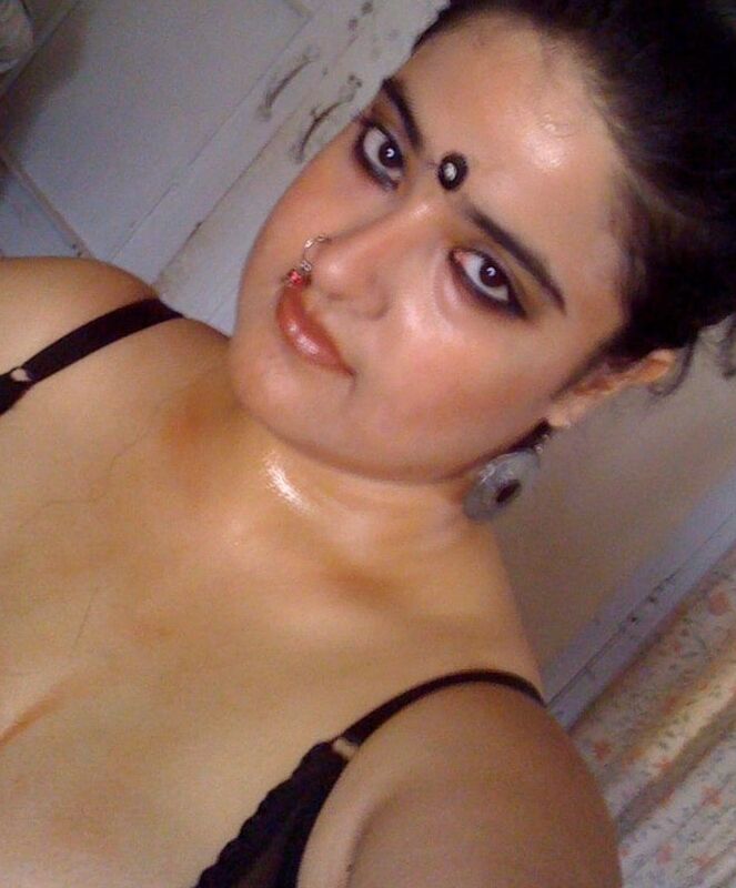 Nude Indian Wife