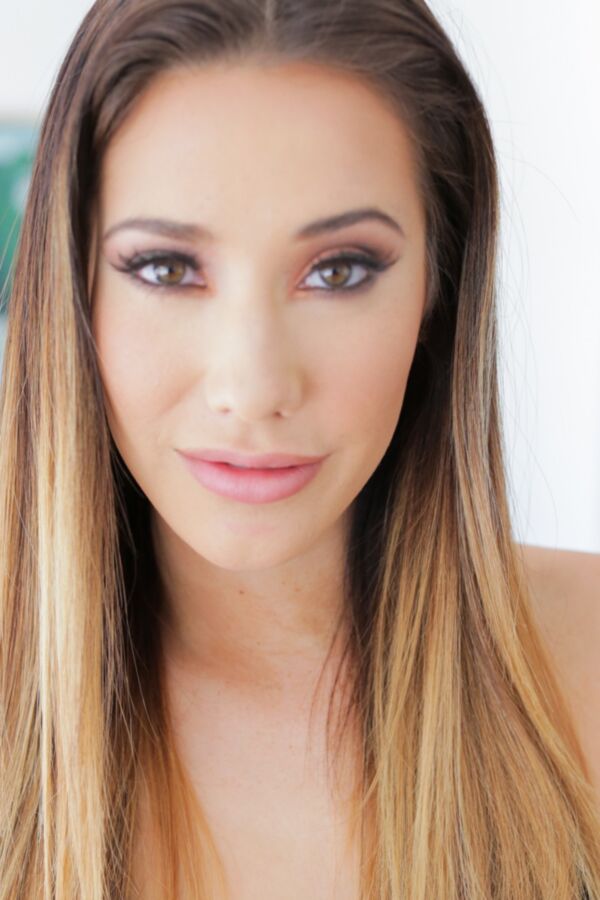 Eva Lovia 8 Eva Lovia 8