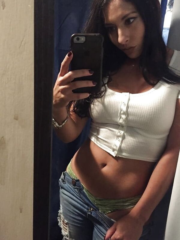 Karlee Perez Leaked