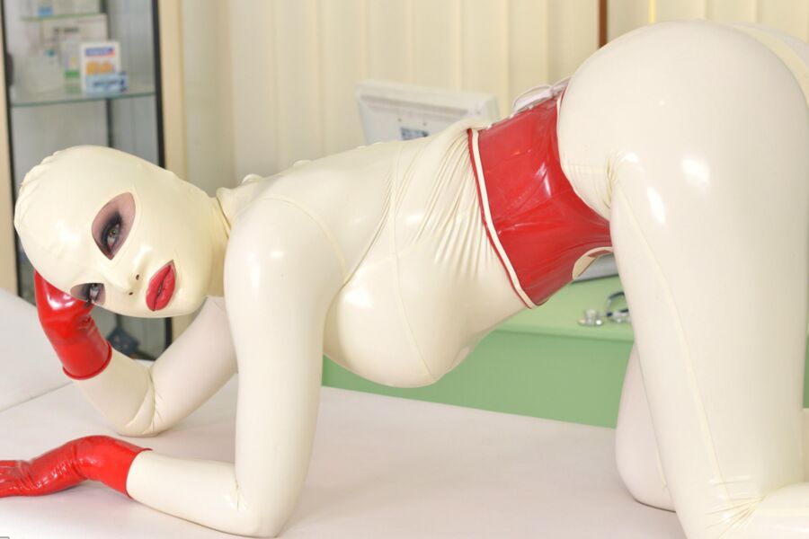 Swingers glamour latex nurse