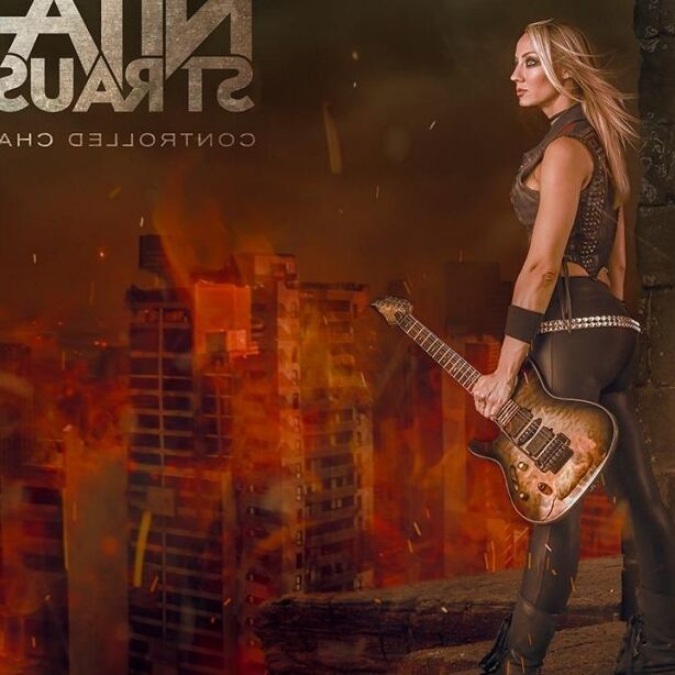 Nita strauss tits