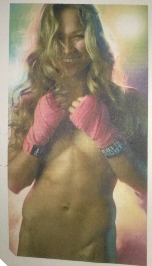 Cum hommage Ronda Rousey Masturbation Porn Pic