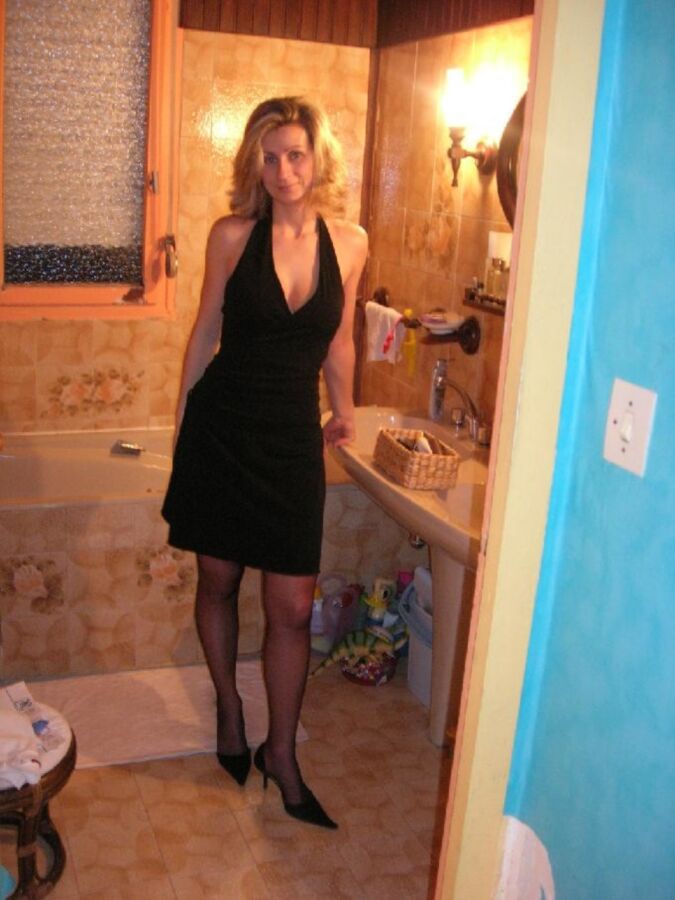 Real Amateur Set – French Milf Sandrine Real Amateur Set French Milf Sandrine
