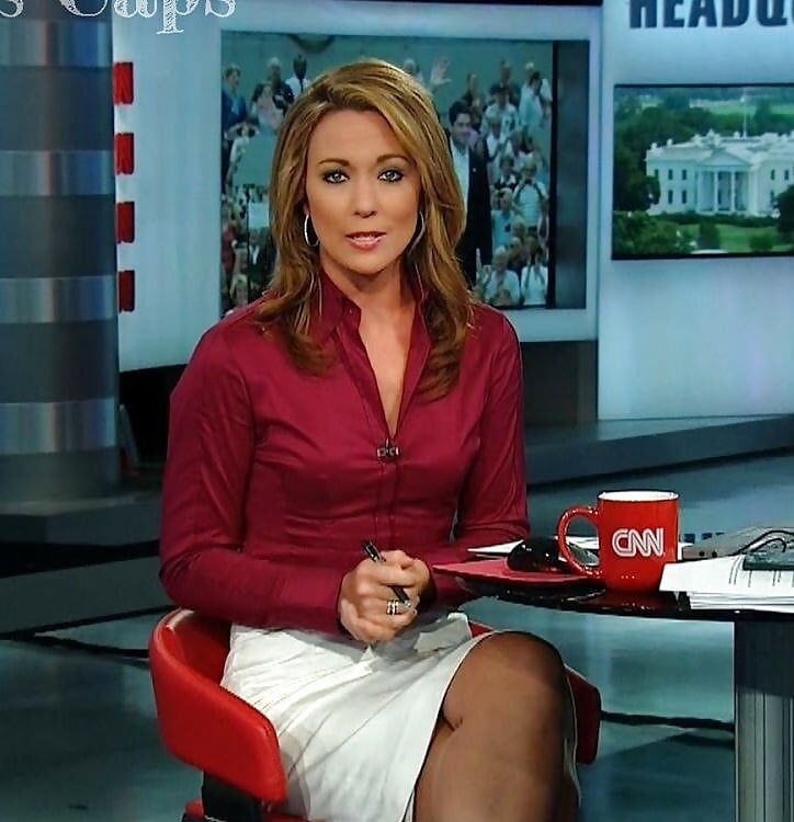 Hot, sexy CNN newsbabe brooke baldwin.