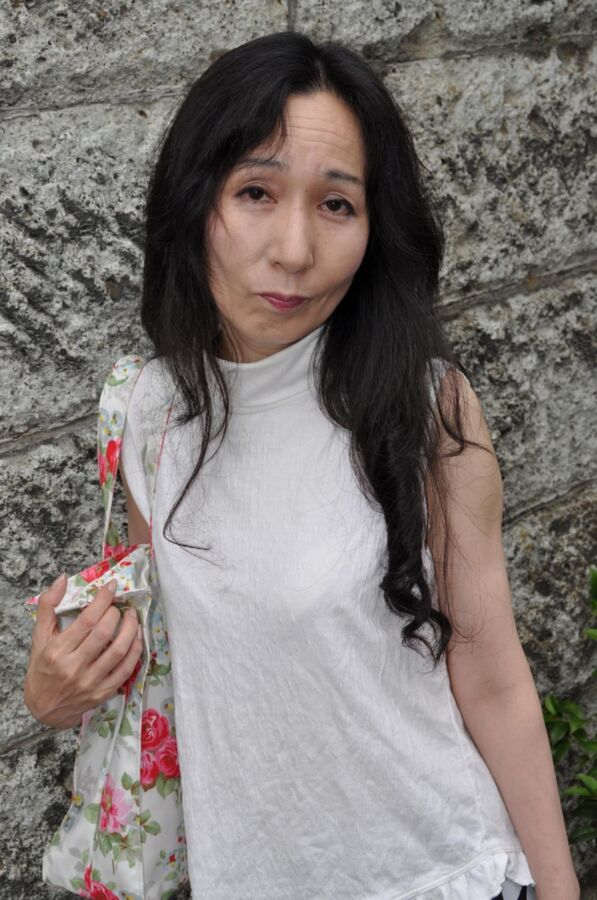 Granny pics asian Vietnamese bar Granny pics asian 20 Shocking