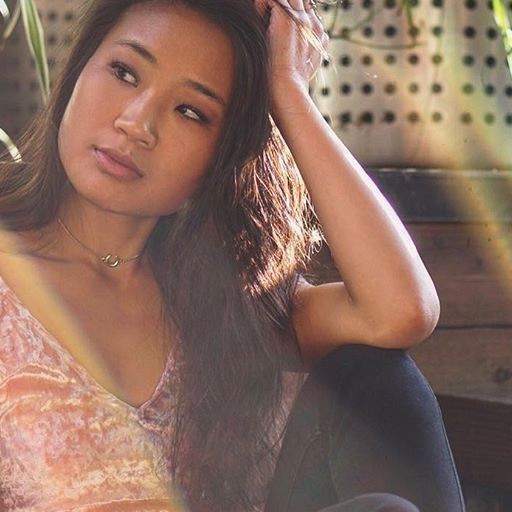 Teens React Jeannie