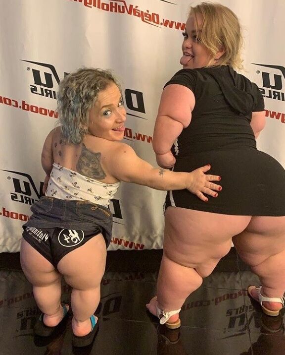 Curly shower ass eating midget