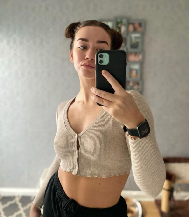 Heather - Scottish flat chested chav PAWG hates bras - Free xxx selfie, Sex...